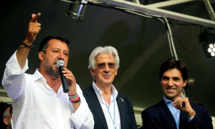 Salvini a Macerata: incontro pubblico in Piazza Mazzini e serata allo Sferisterio con i sindaci del territorio Salvini a Macerata: incontro pubblico in Piazza Mazzini e serata allo Sferisterio con i sindaci del territorio