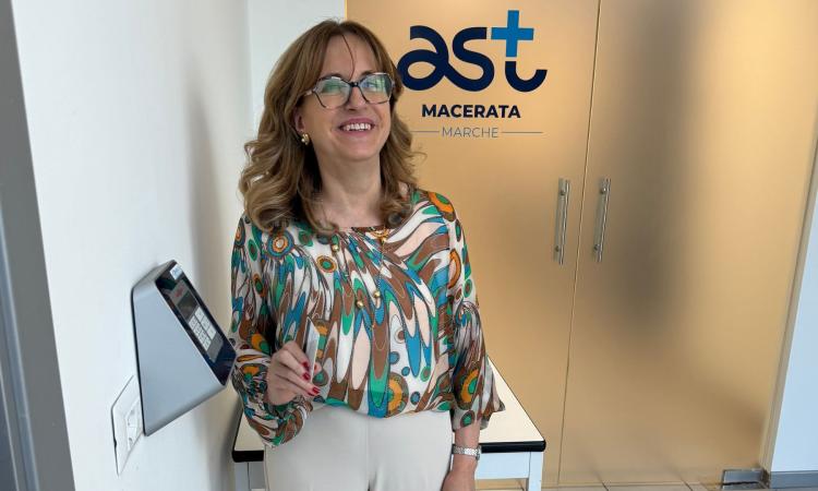 Ultima timbratura per la Dott.ssa Maria Teresa Leoni: va in pensione dopo oltre 30 anni nell'AST Macerata Ultima timbratura per la Dott.ssa Maria Teresa Leoni: va in pensione dopo oltre 30 anni nell'AST Macerata