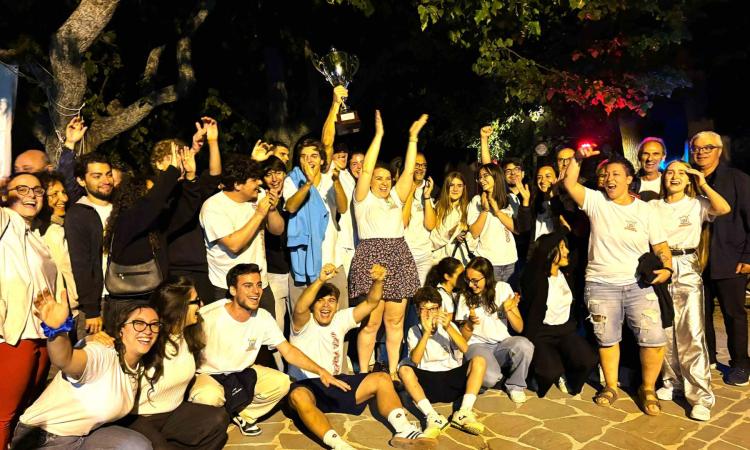 Monte San Martino, successo per Giochi tra Contrade: San Venanzo conquista il trofeo Monte San Martino, successo per Giochi tra Contrade: San Venanzo conquista il trofeo