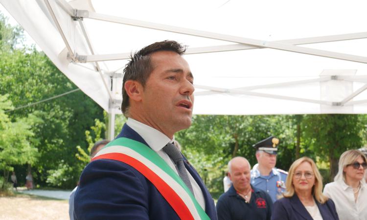 Pieve Torina e il sindaco Gentilucci premiati ancora: vinto un bando regionale sul benessere Pieve Torina e il sindaco Gentilucci premiati ancora: vinto un bando regionale sul benessere
