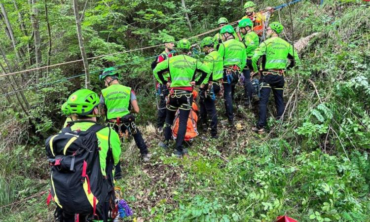 Visso, malore al Rifugio Casale di Croce: intervento del Soccorso Alpino Visso, malore al Rifugio Casale di Croce: intervento del Soccorso Alpino