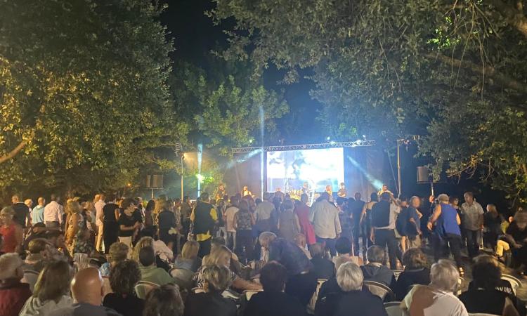 San Severino, cinque giorni di festa al Rione di Contro: tra musica, tradizione e buon cibo San Severino, cinque giorni di festa al Rione di Contro: tra musica, tradizione e buon cibo