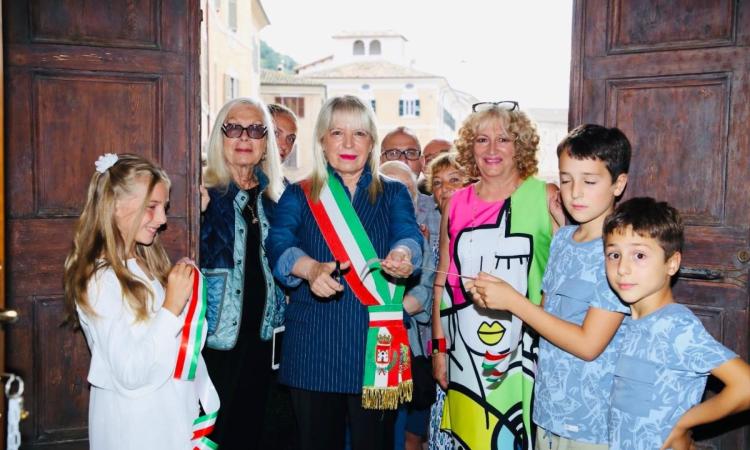 San Severino celebra l’arte: inaugurata la mostra "L’Amore nei Colori" con più di 40 artisti