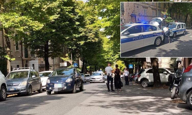 Macerata, investimento in viale Martiri della Libertà: uomo trasferito d'urgenza a Torrette (FOTO)