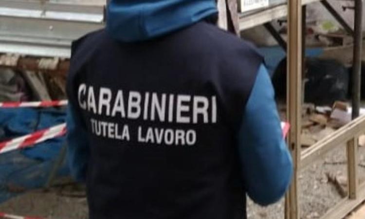 Monte San Giusto, irregolarità sulla sicurezza nei luoghi di lavoro: due denunce, sospeso un cantiere