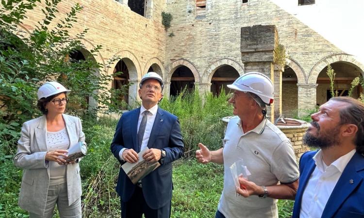 Corridonia fa il punto sulla ricostruzione: 30 milioni di investimenti tra scuole, patrimonio e socialità Corridonia fa il punto sulla ricostruzione: 30 milioni di investimenti tra scuole, patrimonio e socialità