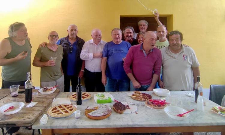 Compleanno speciale per lo chef Giustozzi: 74 candeline e un pranzo con gli amici da "Ciocchetta"