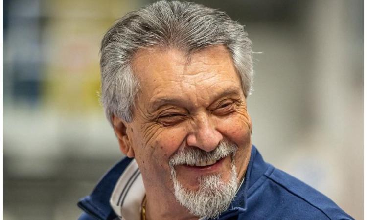 Lutto a Recanati, addio a Giuliano Tridenti: per 30 anni anima della pallacanestro gialloblù Lutto a Recanati, addio a Giuliano Tridenti: per 30 anni anima della pallacanestro gialloblù