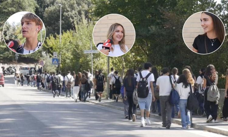 Primo giorno di scuola a Macerata (senza cellulari): "L’intelligenza artificiale ci aiuta anche in classe" (VIDEO)