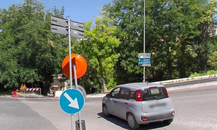 Macerata, nuovi cantieri: cambia la viabilità in via Fontescodella e "trasloca" il mercato dei fiori