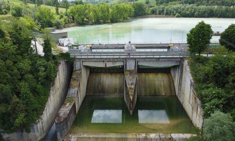 Tolentino, chiusura temporanea di un tratto di via Piersanti Mattarella per indagine con georadar