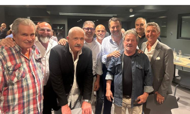 Salvini a Treia nella sede di Lube Academy con Acquaroli e gli esponenti locali della Lega