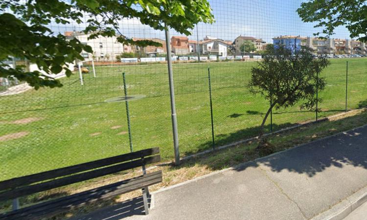 Nuova erba sintetica e ampliamento spogliatoi: ok ai progetti per la riqualificazione di tre impianti sportivi