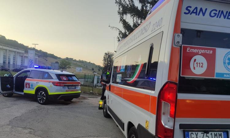 San Ginesio, frontale in contrada Santa Croce: due donne ferite, una trasferita a Torrette