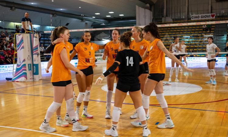 Volley, Cbf Balducci Hr ko in tre set: San Giovanni in finale, Macerata per il terzo posto Volley, Cbf Balducci Hr ko in tre set: San Giovanni in finale, Macerata per il terzo posto