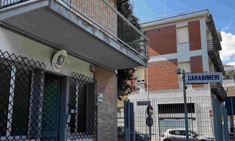 Potenza Picena, entra in casa della ex per aggredirla: fermato dai carabinieri