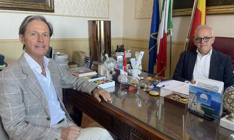 Civitanova schiera il cane antidroga per il contrasto allo spaccio: "Strumento efficace e preventivo" Civitanova schiera il cane antidroga per il contrasto allo spaccio: "Strumento efficace e preventivo"