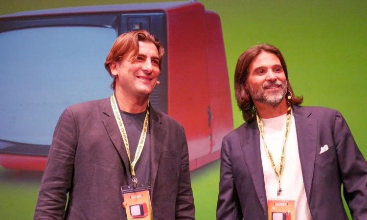 "Il cambiamento spaventa, ma bisogna ribellarsi": Adani, Ventola e Cassano ribaltano il pallone a Overtime (FOTO e VIDEO) "Il cambiamento spaventa, ma bisogna ribellarsi": Adani, Ventola e Cassano ribaltano il pallone a Overtime (FOTO e VIDEO)