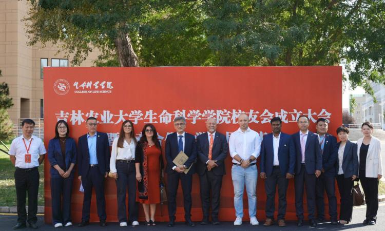 Unicam celebra 20 anni di collaborazione con la Jilin Agricultural University in Cina Unicam celebra 20 anni di collaborazione con la Jilin Agricultural University in Cina