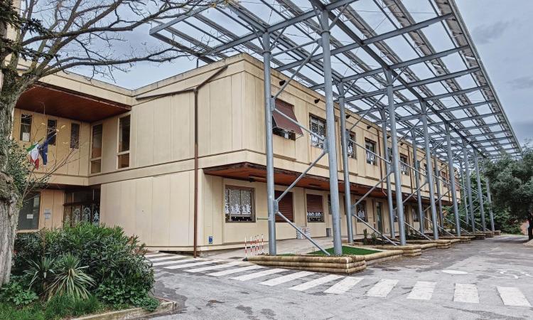 Recanati, Le Grazie: riapre la palestra della primaria dopo i lavori di impermeabilizzazione