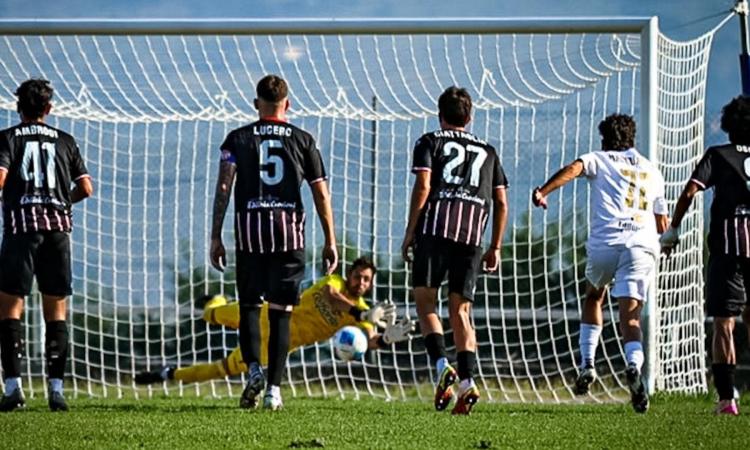 Maceratese sconfitta a Notaresco 2-1: Perini accorcia ma non basta Maceratese sconfitta a Notaresco 2-1: Perini accorcia ma non basta