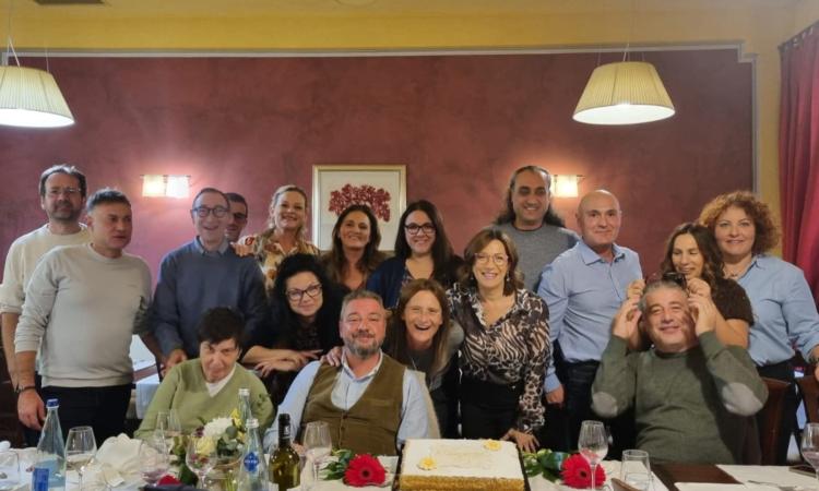 Mezzo secolo d’amicizia: i cinquantenni di Urbisaglia e Colmurano si ritrovano