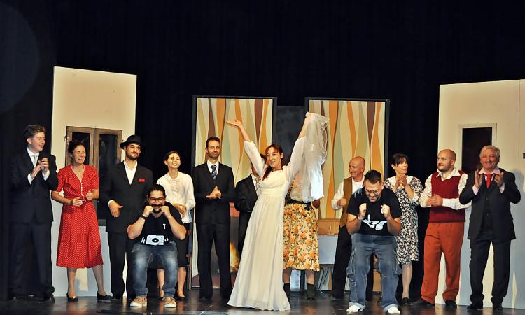 Caldarola, Dialettiamoci 2025, debutto da tutto esaurito: "Una stagione con proposte per tutti" Caldarola, Dialettiamoci 2025, debutto da tutto esaurito: "Una stagione con proposte per tutti"