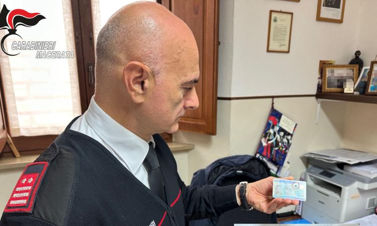 Macerata, carta d’identità elettronica senza microchip: denunciata una giovane 29enne Macerata, carta d’identità elettronica senza microchip: denunciata una giovane 29enne