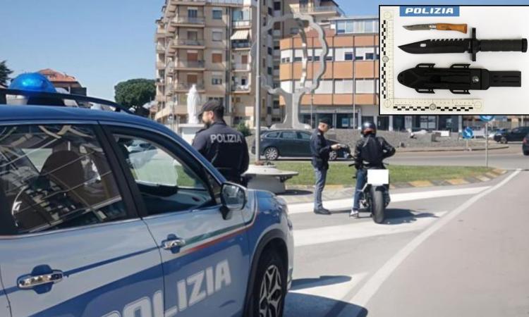 Civitanova, fermato con due coltelli: denunciato ventenne e allontanato dalla città