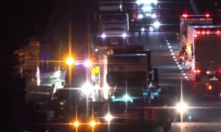 Assalto a portavalori in A14, in azione commando di 7 persone: uno dei rapinatori ferito e operato a Torrette Assalto a portavalori in A14, in azione commando di 7 persone: uno dei rapinatori ferito e operato a Torrette