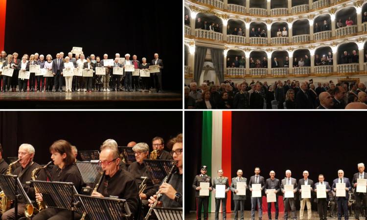 Macerata non dimentica i deportati nei lager nazisti: consegnate le onorificenze al Merito della Repubblica e le medaglie d'onore