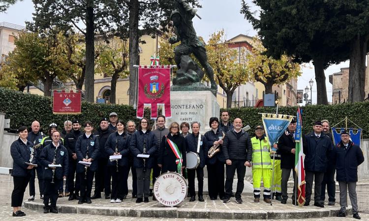 Montefano, solenne celebrazione per la Giornata dell'Unità Nazionale e delle Forze Armate Montefano, solenne celebrazione per la Giornata dell'Unità Nazionale e delle Forze Armate