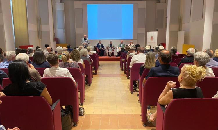 “Quello che gli uomini non dicono”: convegno a Macerata sulla violenza di genere e le relazioni di coppia