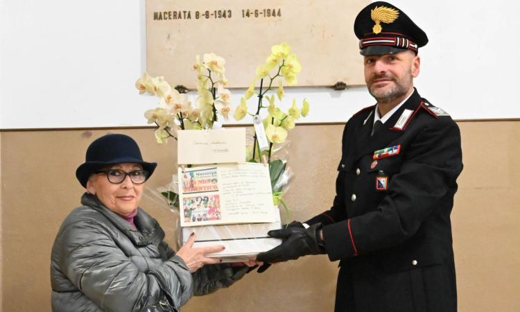 Macerata, un fiore per non dimenticare i carabinieri eroi di Nassiriya