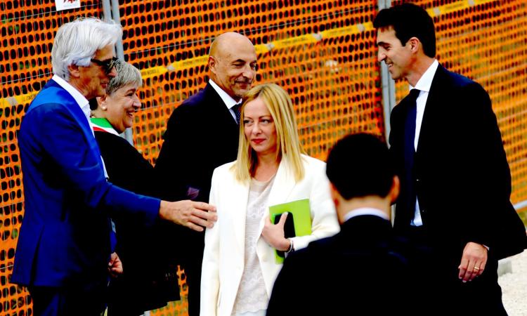 Parcaroli non ha dubbi: "L'approvazione della Zes? Un'opportunità unica per l'economia del Maceratese" Parcaroli non ha dubbi: "L'approvazione della Zes? Un'opportunità unica per l'economia del Maceratese"