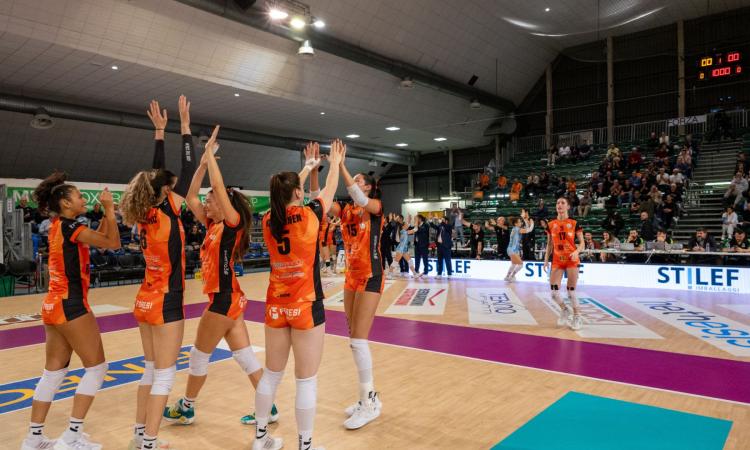 CBF Balducci, derby amaro: sfuma al quarto set il colpo a Vallefoglia CBF Balducci, derby amaro: sfuma al quarto set il colpo a Vallefoglia