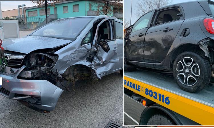 Corridonia, violento frontale tra due auto: feriti trasferiti al Pronto Soccorso