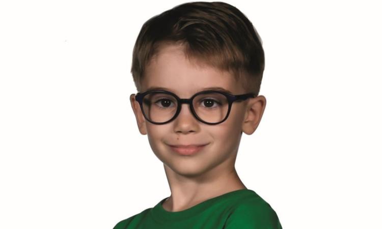 Zecchino d’Oro 2025, il piccolo Nicolò porta Montecassiano sul palco di Rai 1 Zecchino d’Oro 2025, il piccolo Nicolò porta Montecassiano sul palco di Rai 1