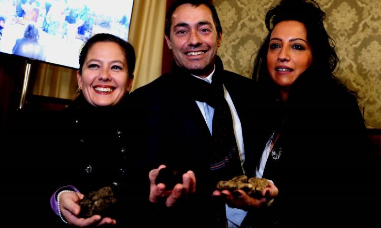 Pieve Torina, torna il festival del tartufo: edizione sperimentale, si punta sui giovani Pieve Torina, torna il festival del tartufo: edizione sperimentale, si punta sui giovani