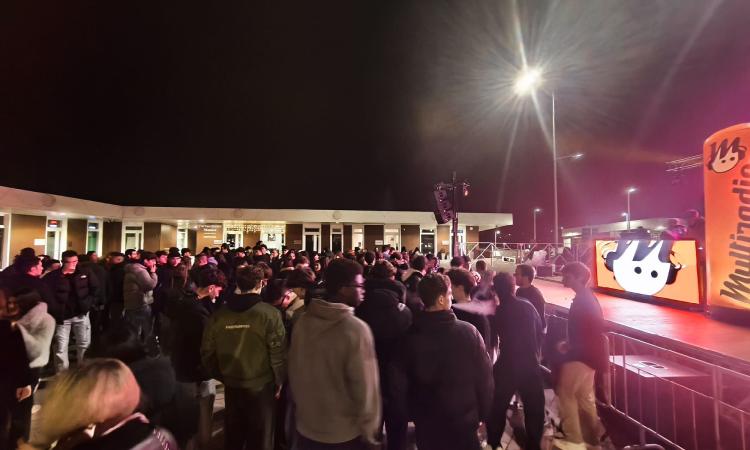 Camerino, il Natale entra nel vivo: al Sottocorte Village accensione delle luminarie e mercatini