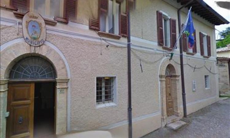 Bolognola, al via i lavori per il municipio: "Simbolo di ripartenza" Bolognola, al via i lavori per il municipio: "Simbolo di ripartenza"