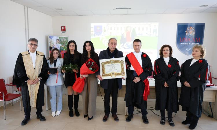 Unicam ricorda Giada Sambito: l'Ateneo conferisce la laurea alla memoria
