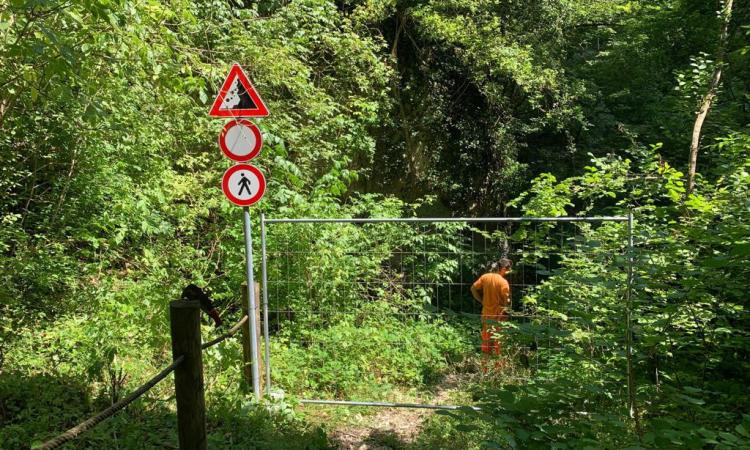 San Severino, riaprono le Grotte di Sant’Eustachio: via libera al sentiero dopo i lavori di messa in sicurezza San Severino, riaprono le Grotte di Sant’Eustachio: via libera al sentiero dopo i lavori di messa in sicurezza