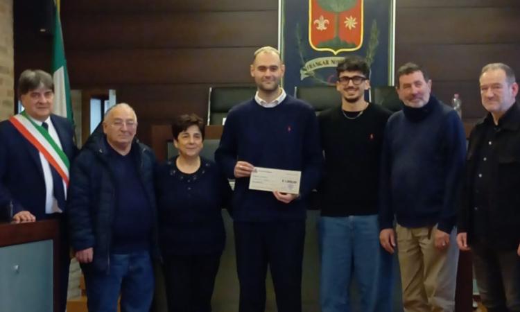 Umberto Stefani vince il concorso di Castignano con “Esistenza Mutilata”: una panchina contro la violenza sulle donne Umberto Stefani vince il concorso di Castignano con “Esistenza Mutilata”: una panchina contro la violenza sulle donne