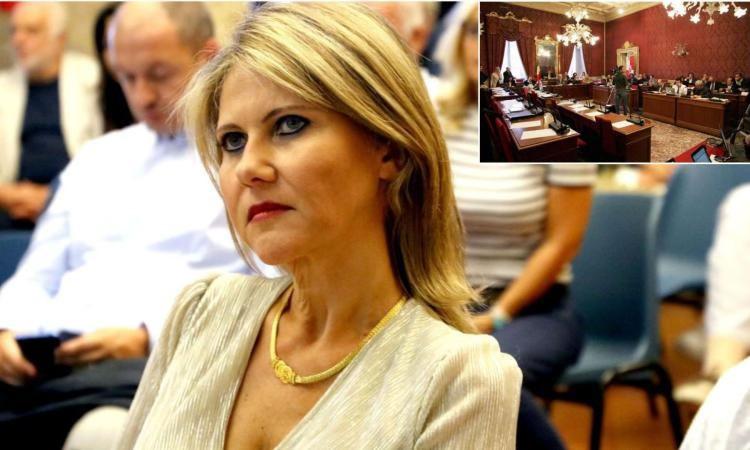 De Padova: "Rimandare non è governare. Servono decisioni coraggiose su acqua e rifiuti" De Padova: "Rimandare non è governare. Servono decisioni coraggiose su acqua e rifiuti"