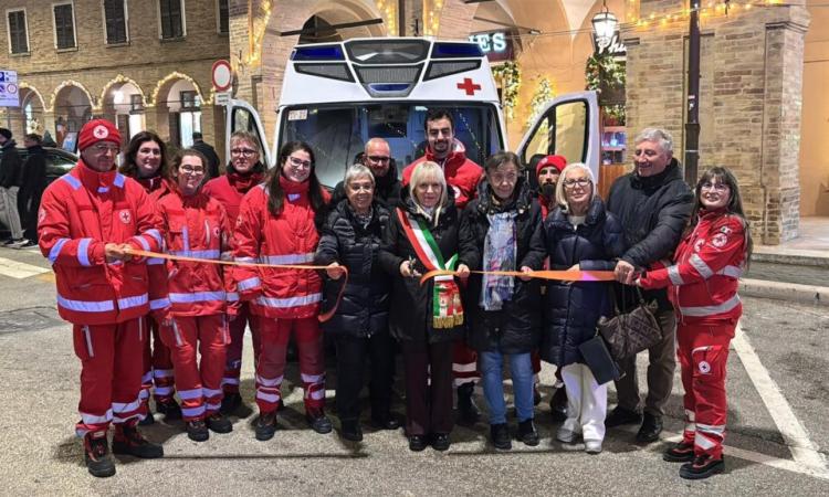 San Severino, inaugurata la nuova ambulanza della Croce Rossa San Severino, inaugurata la nuova ambulanza della Croce Rossa