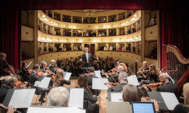 Civitanova all’Opera, il 30 dicembre il Concerto di Capodanno al teatro Annibal Caro Civitanova all’Opera, il 30 dicembre il Concerto di Capodanno al teatro Annibal Caro