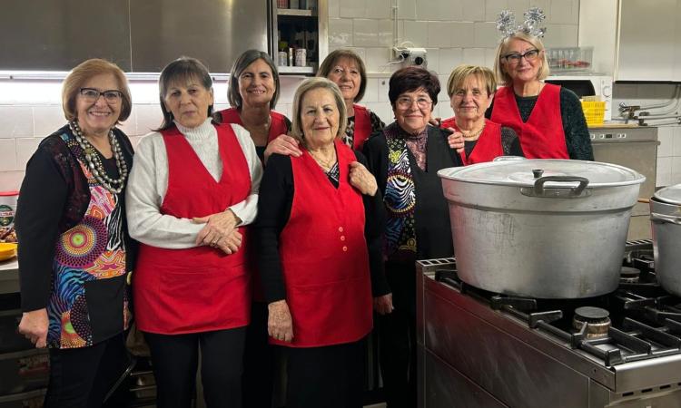 Macerata, Capodanno all'Associazione Idea88: "La festa della terza età che non ha età" Macerata, Capodanno all'Associazione Idea88: "La festa della terza età che non ha età"
