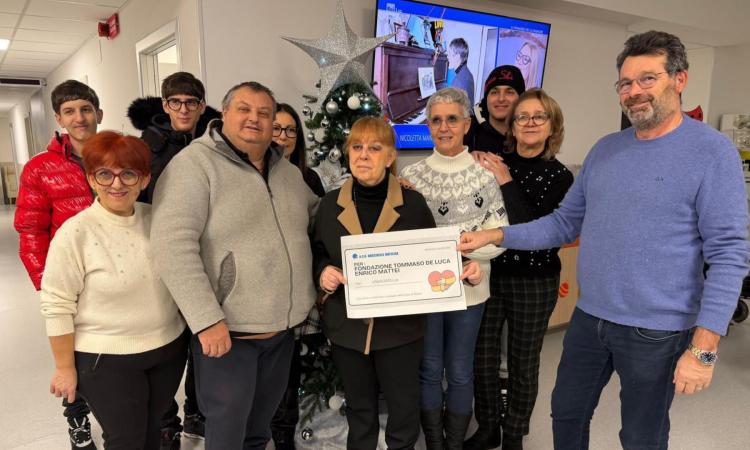 Tombola della Bocciofila di Matelica: giovani protagonisti e solidarietà agli ospiti della Fondazione Tombola della Bocciofila di Matelica: giovani protagonisti e solidarietà agli ospiti della Fondazione