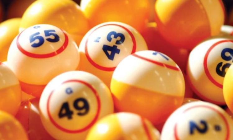La fortuna bacia Montecassiano: centrata una vincita da oltre 21 mila euro al Lotto